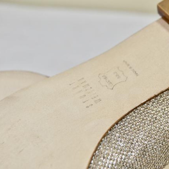 🏷️ NWT Platinum Gold Sparkly Pointed Toe Flats - Picture 10 of 11